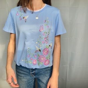 Alfred Dunner Womens Petite Casual Hummingbird Embroidered Short Sleeve Top